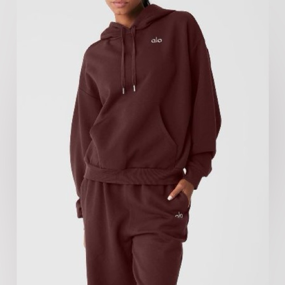 ALO Yoga Accolade Hoodie Cherry Cola